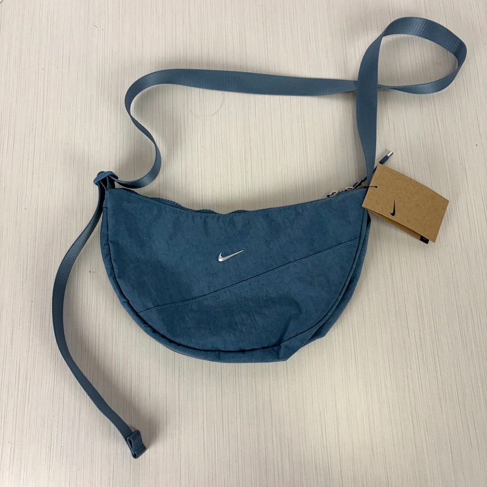 Nike Aura Crescent Small Crossbody Shoulder Smokey Blue / Matte Silver Unisex